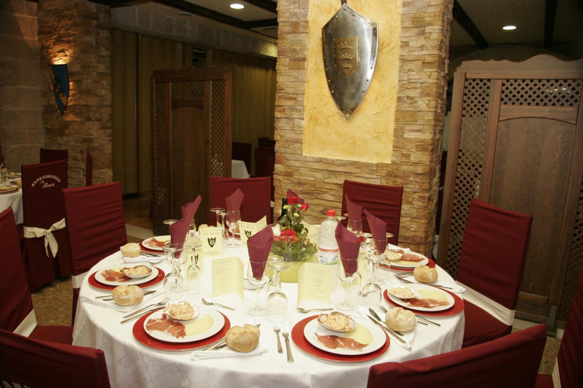 Hotel La Brasa Vélez de Benaudalla Kültér fotó